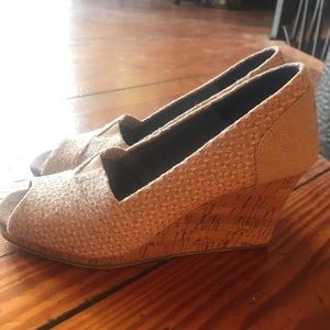 Tom’s Wedges sz 8